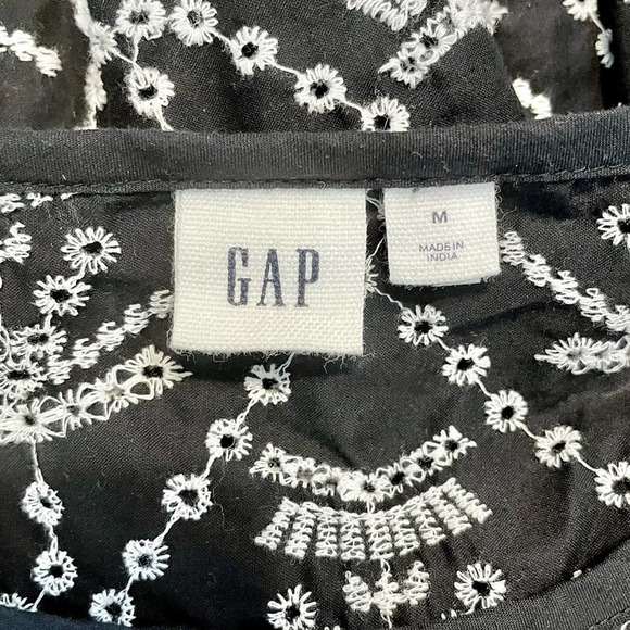 GAP Long Sleeve Eyelet Blouse Black White Boho Embroidered - Picture 10 of 12